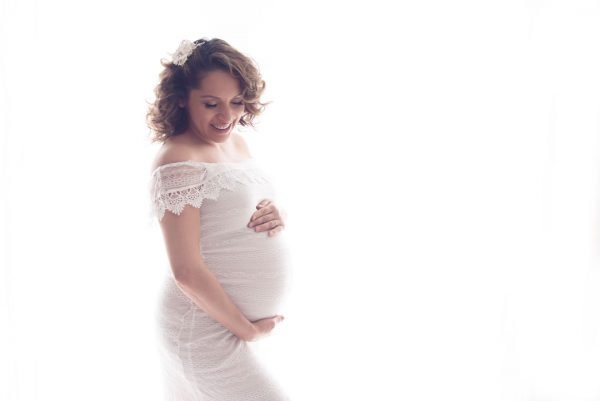 pregnancy and newborn photography package